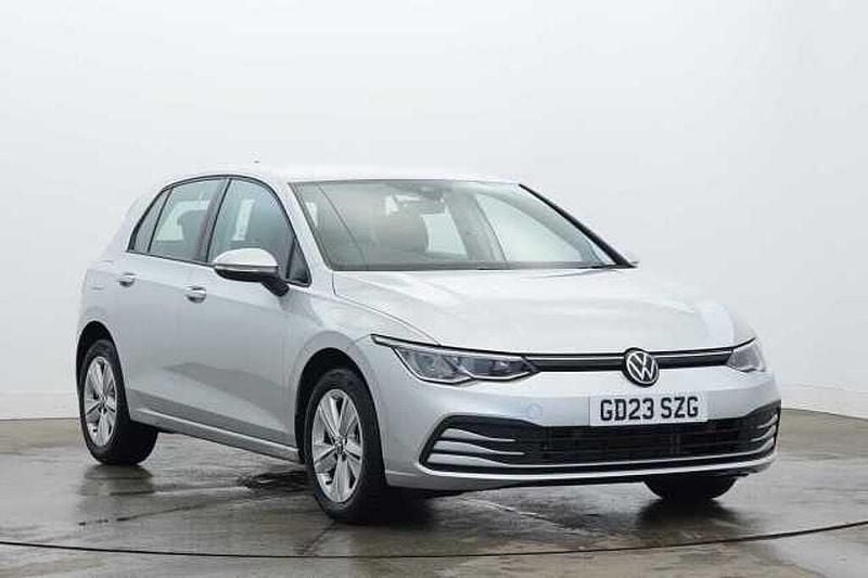 Used 2023 VW Golf VIII | £19,199 (Super price) - Image 1/4