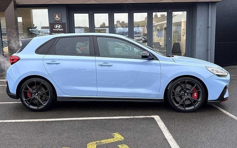 Used Hyundai i30 280 HP (205 kW) 2024 Hatchback