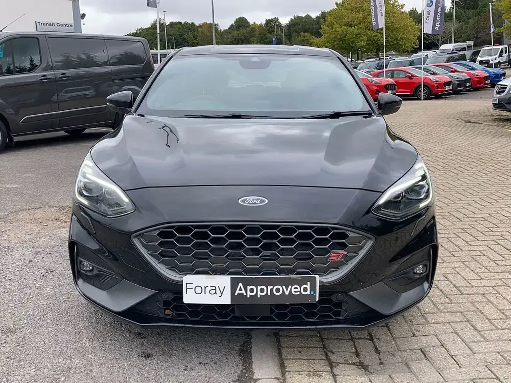Used Ford Focus ST 187 HP (137 kW) 2020 Black Hatchback