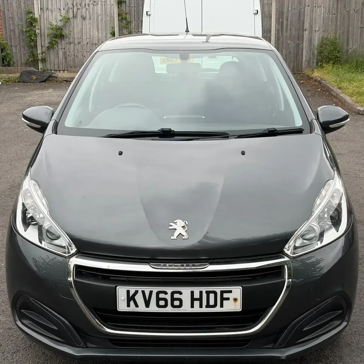 Used Peugeot 208 Active 2016 Grey Hatchback