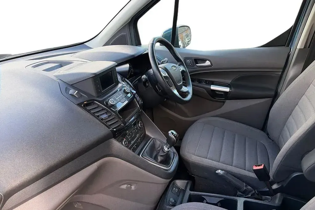 Used Ford Tourneo Connect Titanium 120 HP (88 kW) 2021 Blue MPV