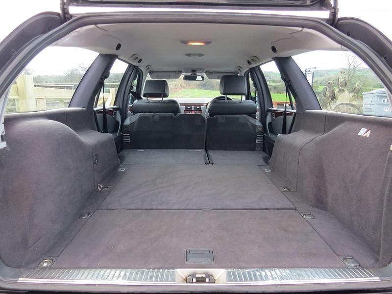 Used Mercedes E320 Avantgarde 2002 Black Estate