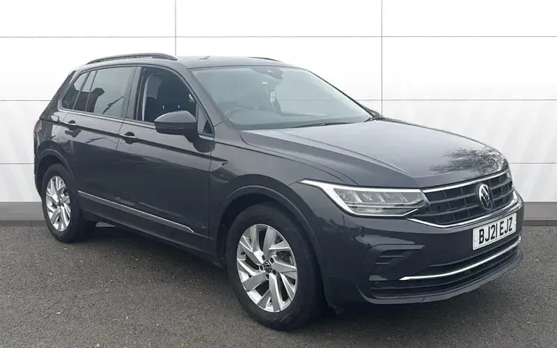 Używany VW Tiguan Life 150 KM (110 kW) 2023 SUV