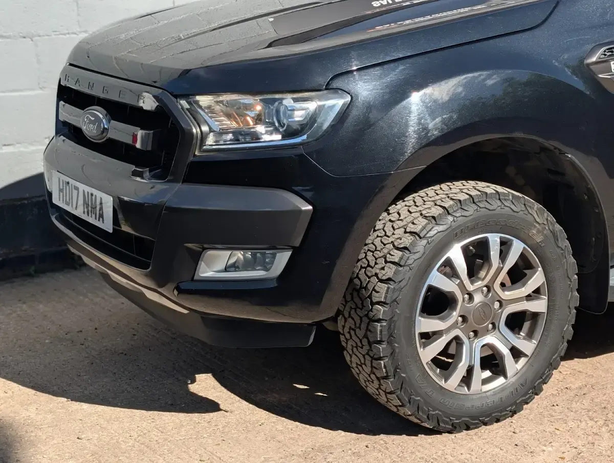 Used Ford Ranger Wildtrack 200 HP (147 kW) 2017 Black Pickup