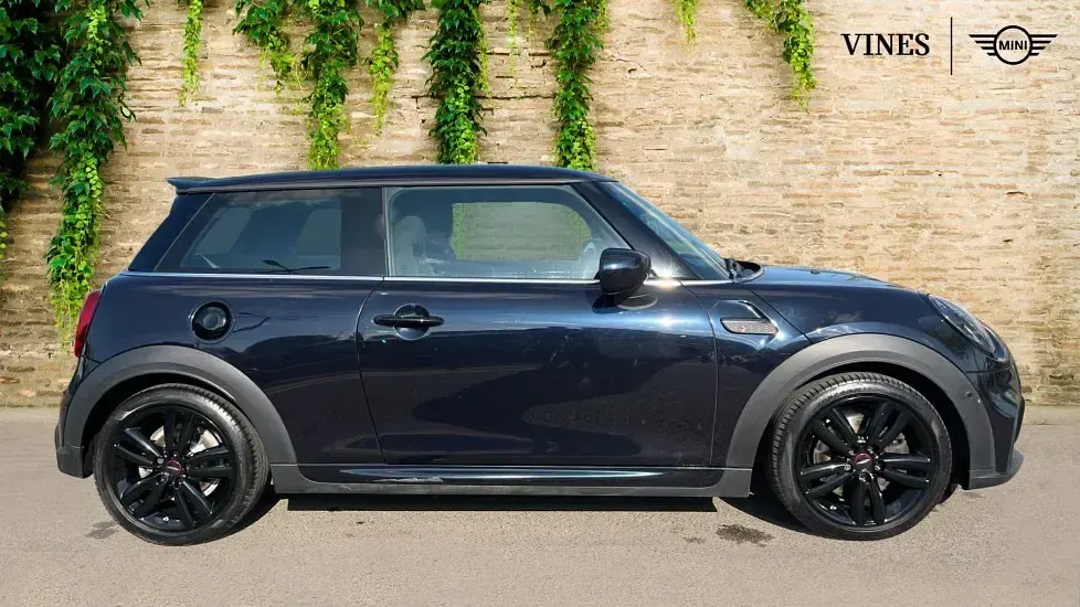 Usado Mini Cooper S Hatch 176 HP (129 kW) 2022 Preto Citadino
