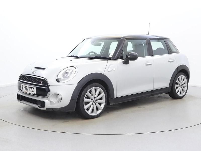 Used Mini Cooper S Hatch 2016 Silver Hatchback