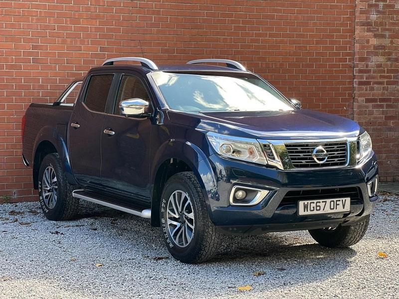 Blue Used 2018 Nissan Navara Tekna Pickup | £13,995 (Expensive) - Image 1/4
