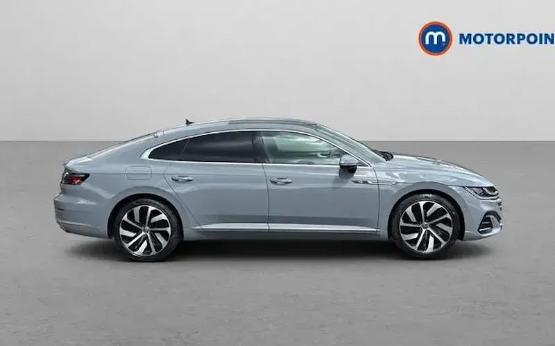 Begagnad VW Arteon R-line 190 HK (139 kW) 2024 Kombi