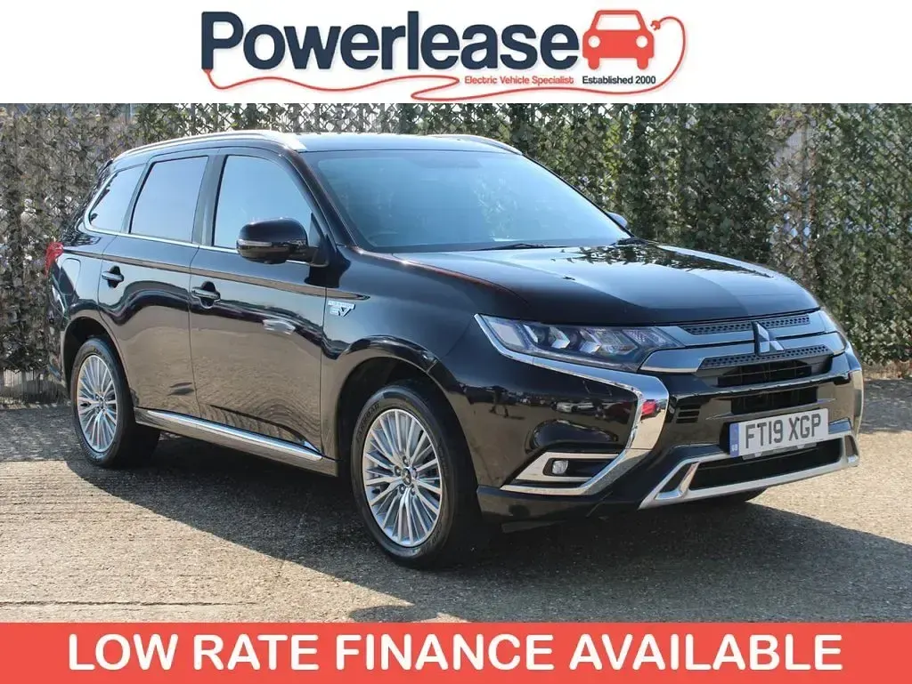 Used Mitsubishi Outlander 2019 Black SUV