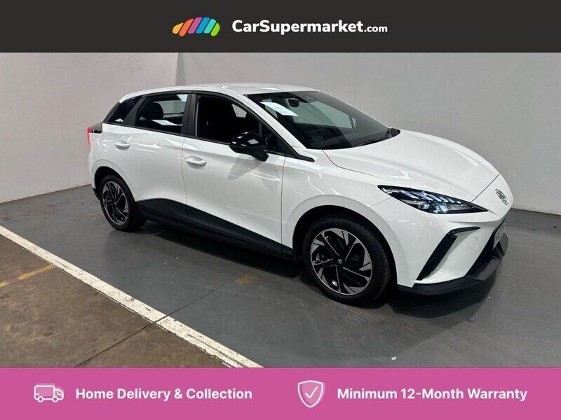 White Used 2023 MG MG4 EV SE Hatchback | £14,497 - Image 1/4