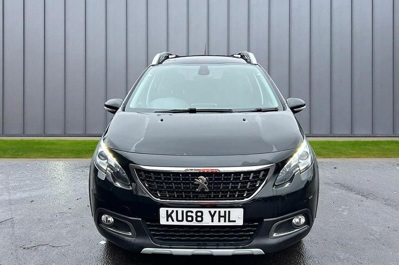 Second-hand Peugeot 2008 Allure 81 CP (59 kW) 2019 Negru SUV