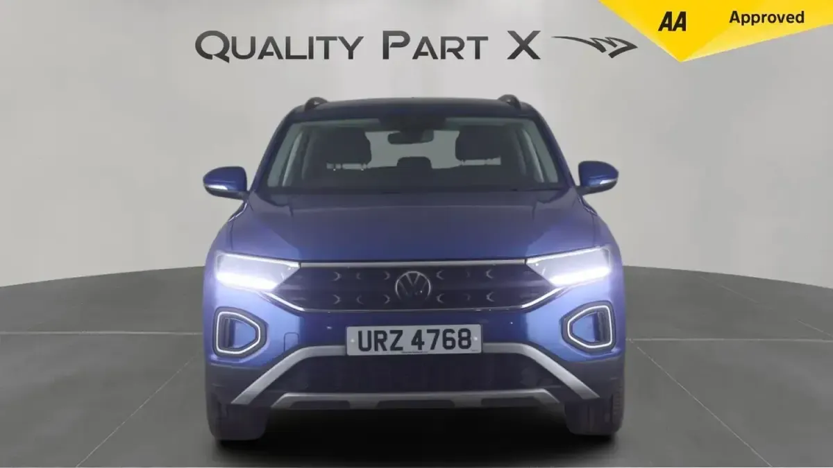 Used VW T-Roc Life 2023 Blue SUV