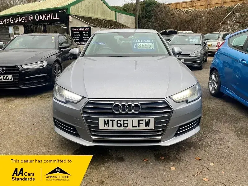 Begagnad Audi A4 Sport 150 HK (110 kW) 2016 Silver Sedan