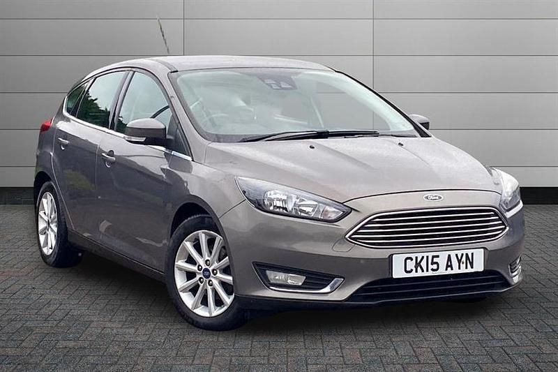 Brown Used 2015 Ford Focus Titanium Hatchback | £7,695 (Fair price) - Image 1/3