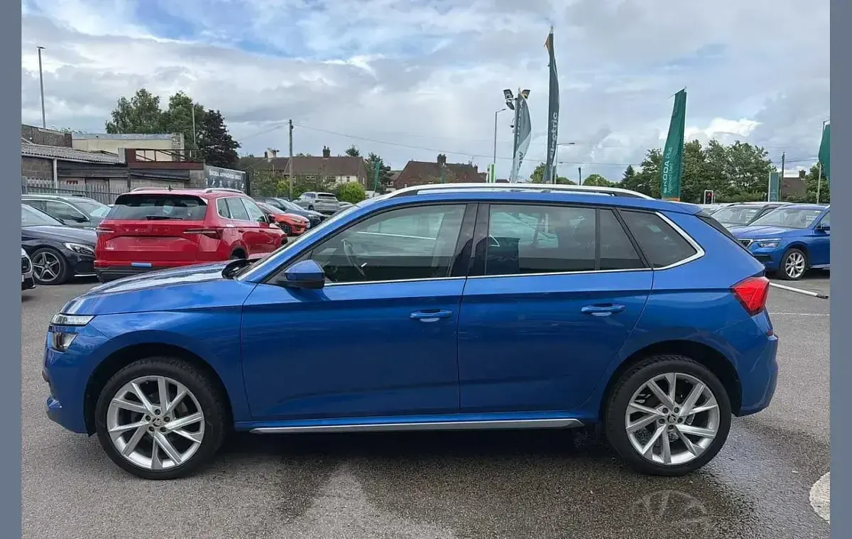 Used Skoda Kamiq SE L Executive 115 HP (84 kW) 2023 Blue SUV