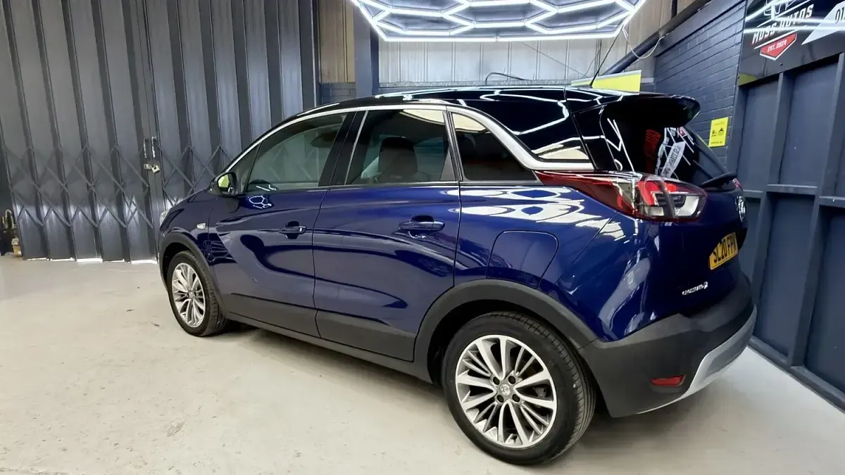 Used Vauxhall Crossland X 83 HP (61 kW) 2020 Blue SUV