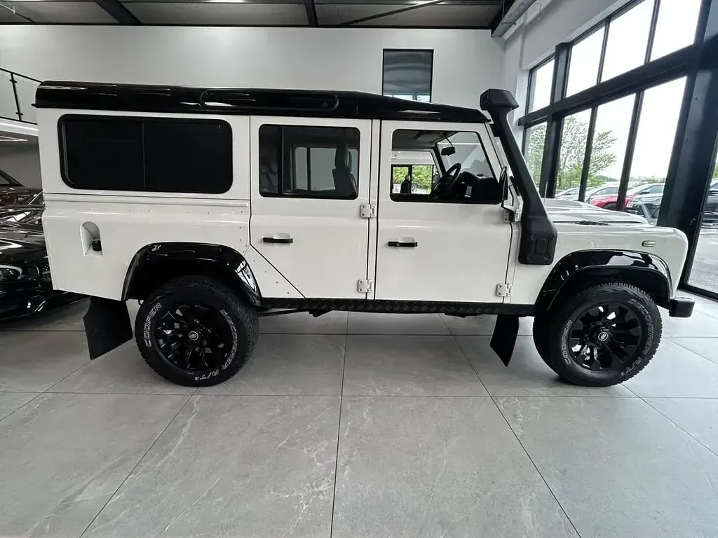 Used Land Rover Defender 2017 White SUV