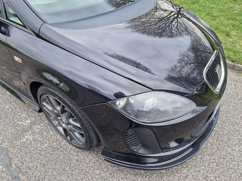 Used Seat Leon FR 170 HP (125 kW) 2012 Black Hatchback