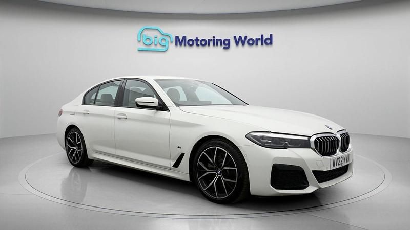 Used BMW 520 M Sport 190 HP (139 kW) 2022 White Sedan