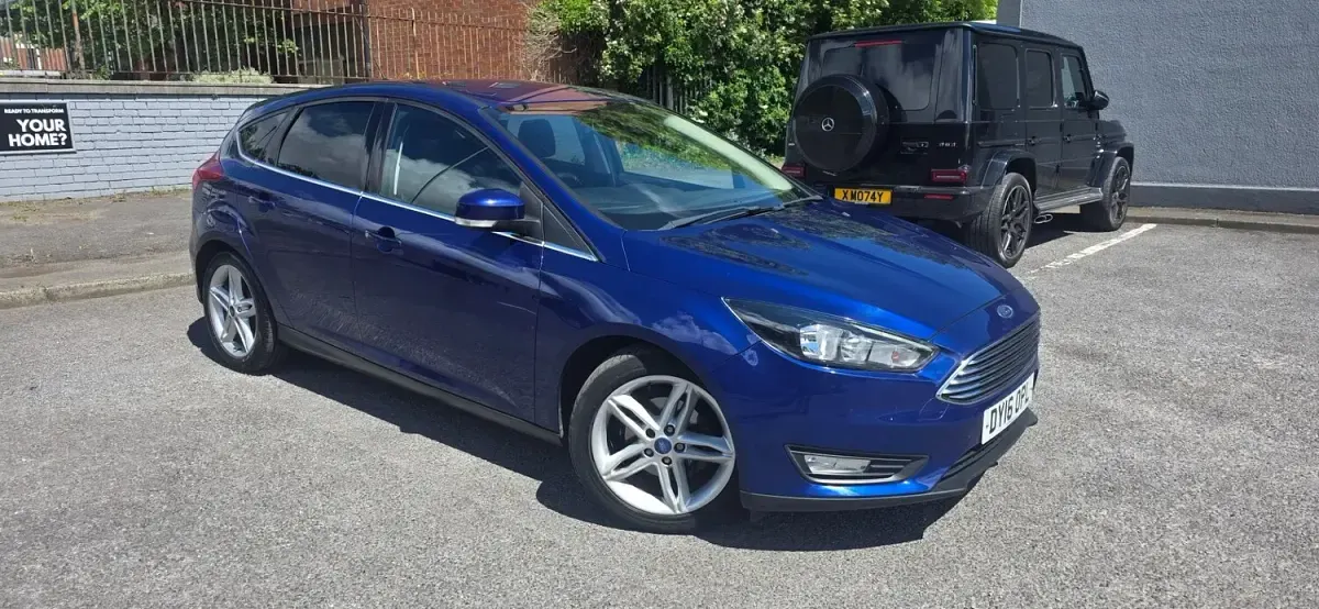 Used Ford Focus Zetec 2016 Blue Hatchback