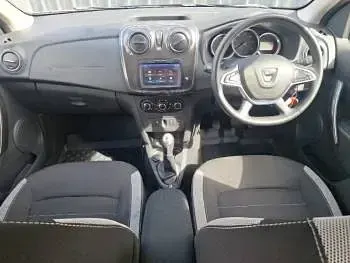 Used Dacia Sandero Lauréate 90 HP (66 kW) 2018 Blue Hatchback
