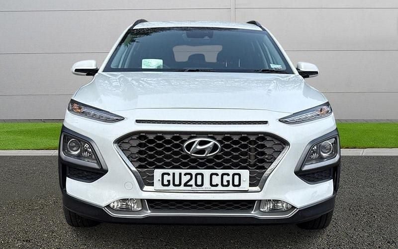 Used Hyundai Kona Premium SE 120 HP (88 kW) 2020 White SUV