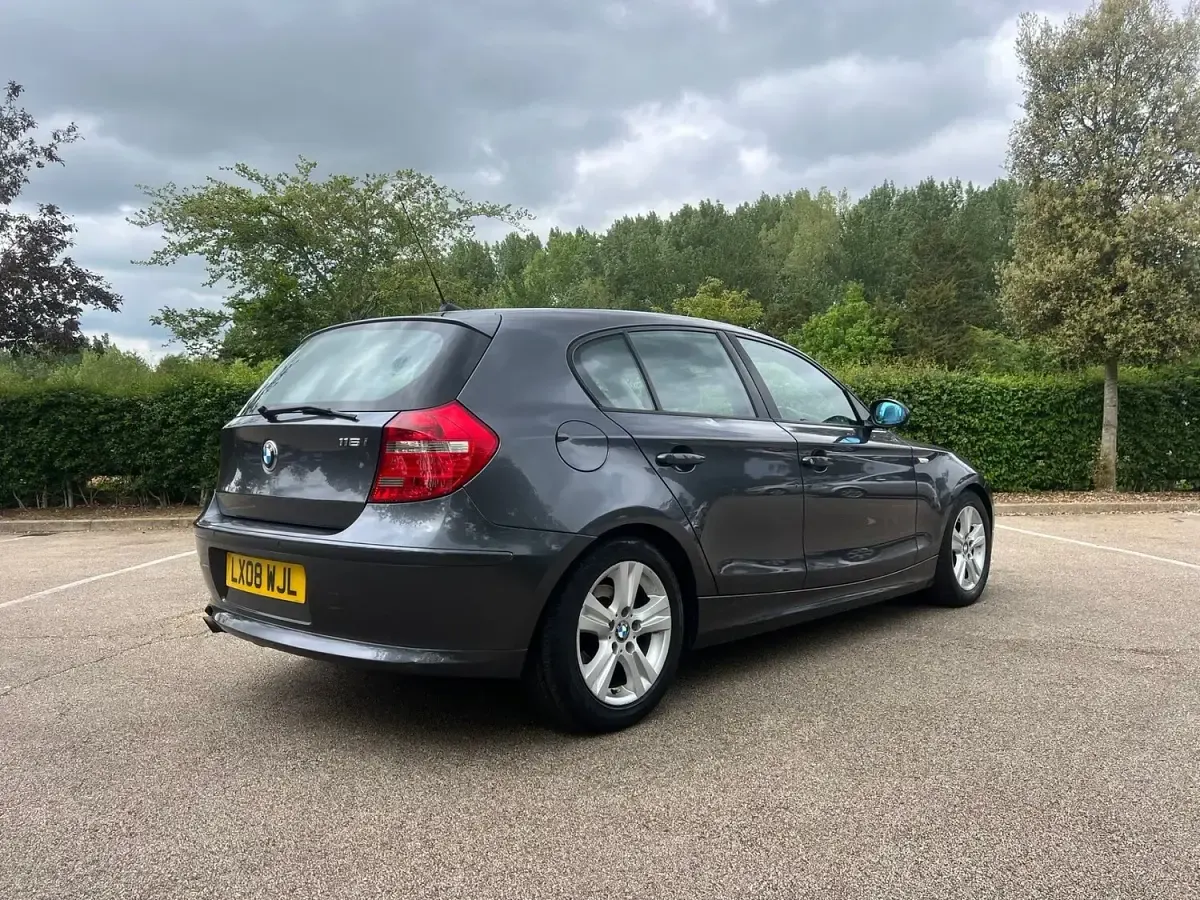 Used BMW 116 122 HP (89 kW) 2008 Grey Hatchback