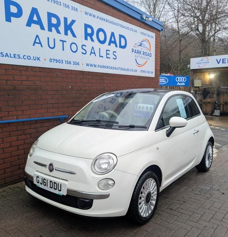 Used Fiat 500 Lounge 69 HP (50 kW) 2011 White Hatchback