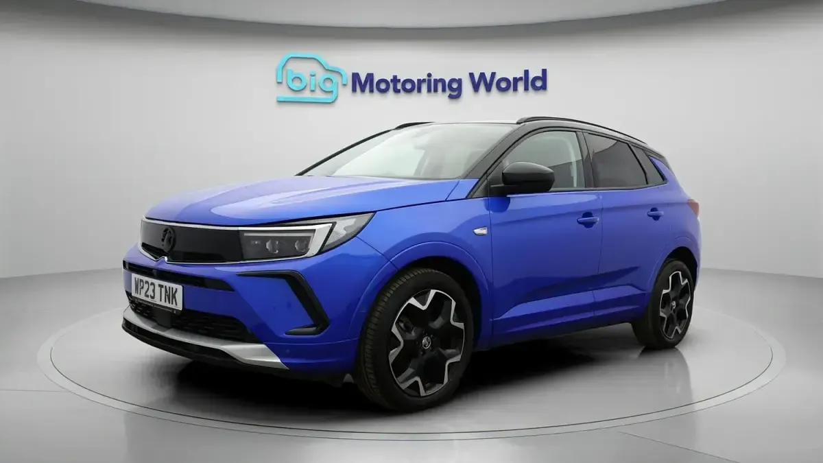 Used Vauxhall Grandland X Ultimate 131 HP (96 kW) 2023 Blue SUV