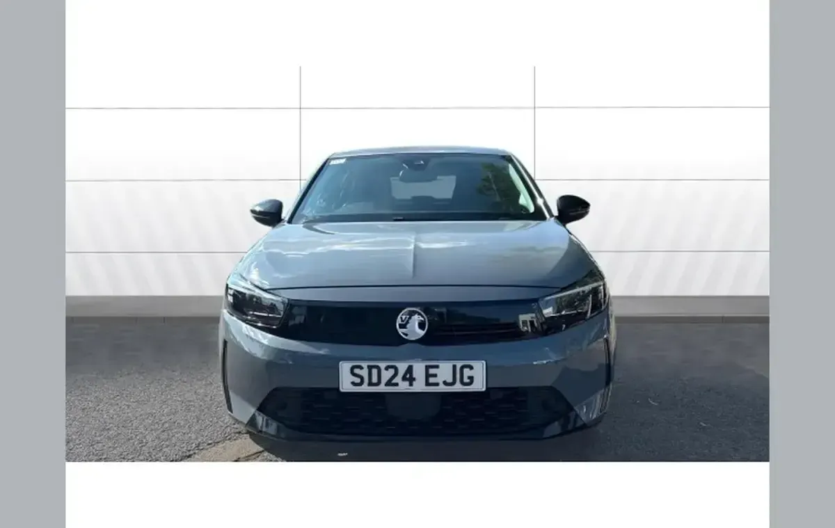 Used Vauxhall Corsa Design Edition 73 HP (53 kW) 2024 Grey Hatchback