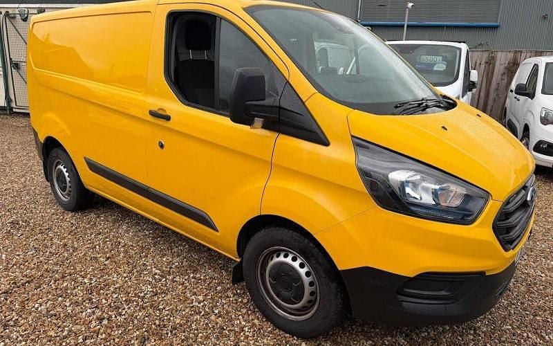 Used 2023 Ford Transit Custom Van | £13,140 (Good price) - Image 1/4