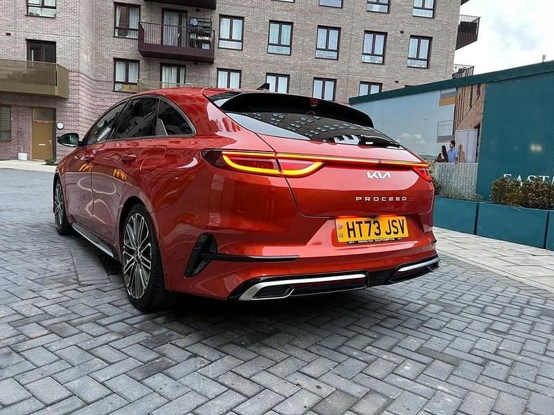 Used Kia ProCeed GT-Line S 2024 Orange Estate