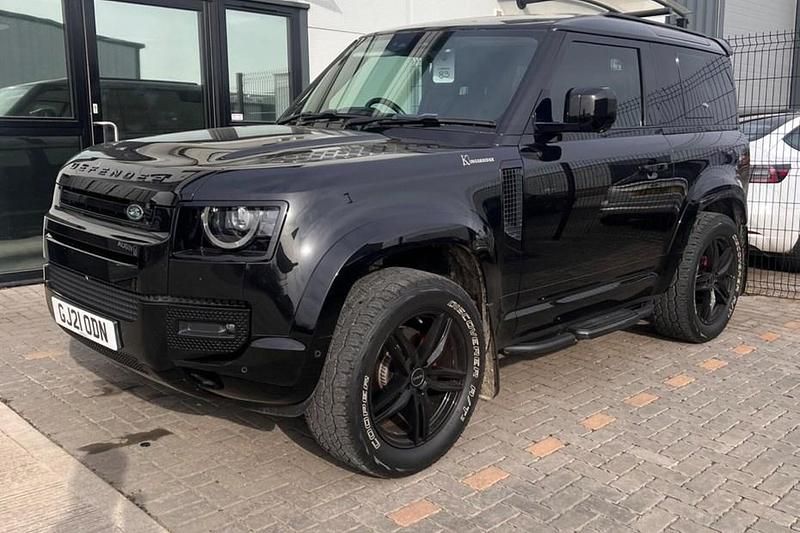 Used Land Rover Defender SE 300 HP (220 kW) 2021 Black SUV