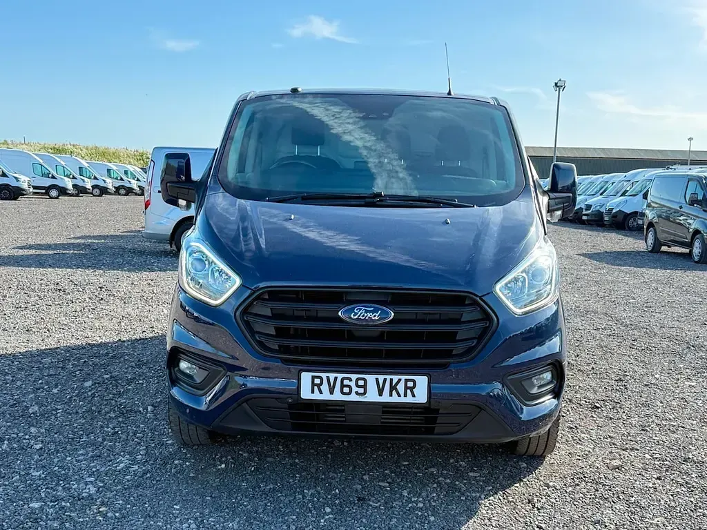 Used Ford Transit Custom Trend 130 HP (95 kW) 2019 Blue Van