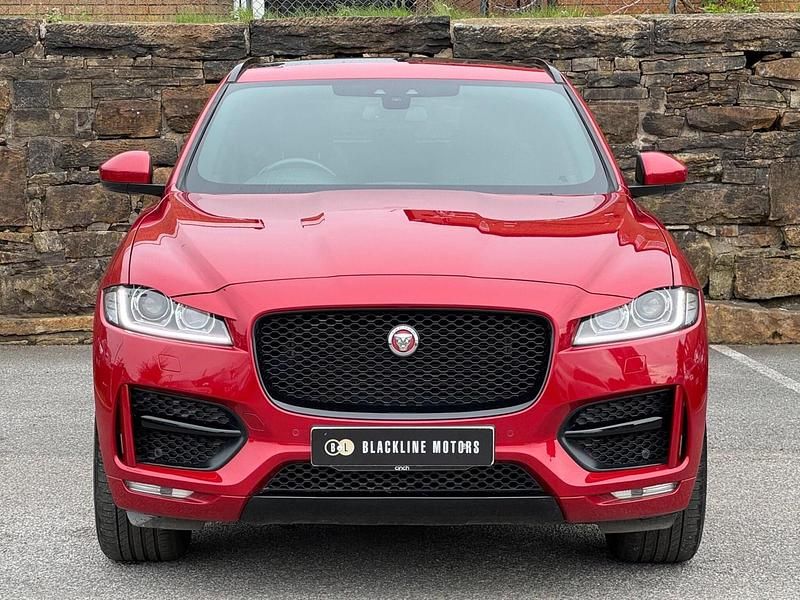 Used Jaguar F-Pace R-Sport 240 HP (176 kW) 2017 Red SUV