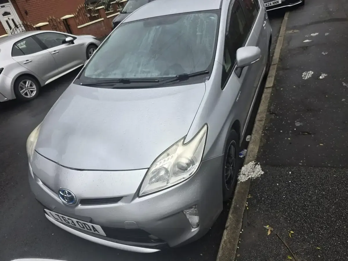 Used Toyota Prius 136 HP (100 kW) 2019 Silver Hatchback