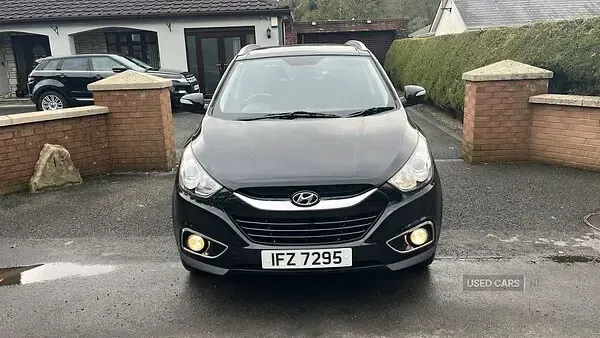 Used Hyundai ix35 Premium 115 HP (84 kW) 2012 Black SUV