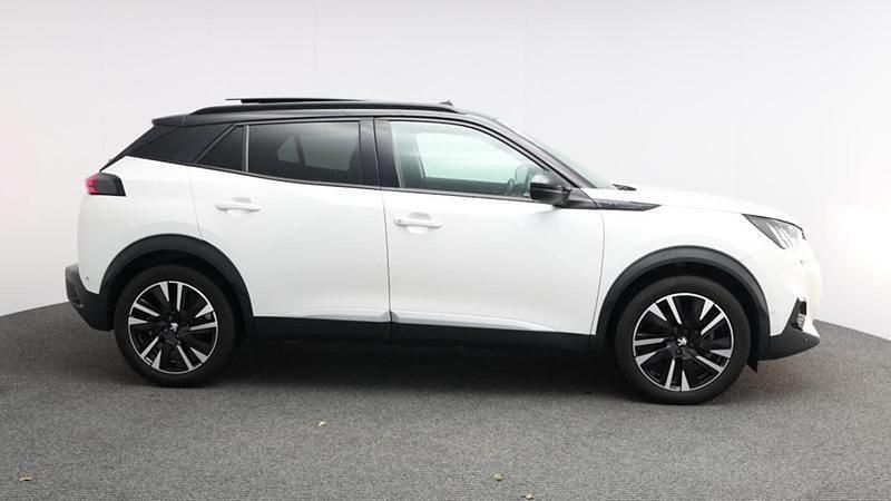 White Used 2020 Peugeot e-2008 GT-line SUV | £12,999 (Fair price) - Image 1/4