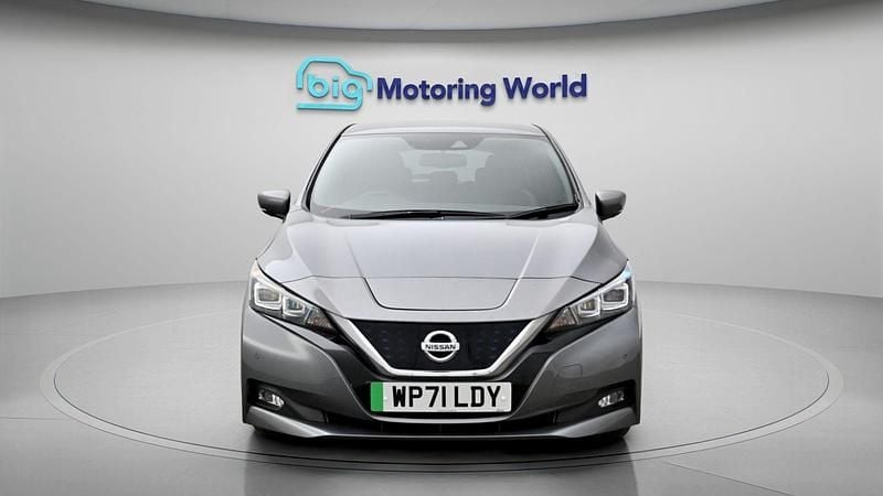 Used Nissan Leaf Tekna 110 kW (150 HP) 2022 Grey Hatchback