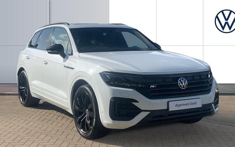 Used 2023 VW Touareg Black Edition SUV | £41,578 (Fair price) - Image 1/4