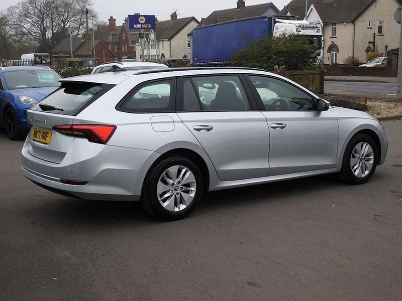 Used Skoda Octavia SE Technology 110 HP (80 kW) 2022 Silver Estate
