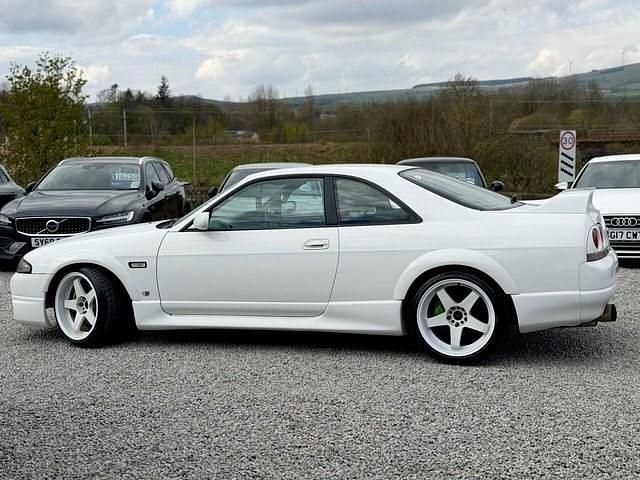 Used Nissan Skyline GT 340 HP (250 kW) 2006 Sedan