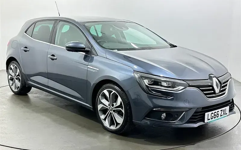 Używany Renault Mégane IV Signature 110 KM (80 kW) 2018 Hatchback