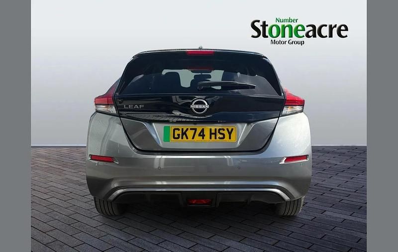 Used Nissan Leaf N-Connecta 110 kW (150 HP) 2024 Grey Hatchback