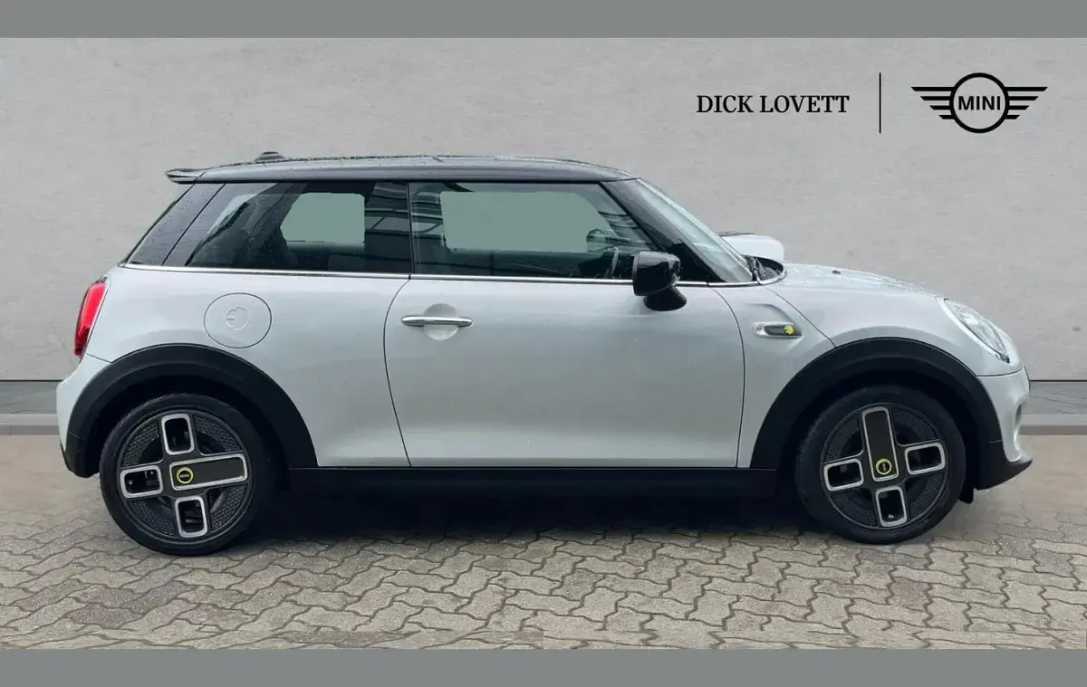 Used Mini Cooper S Level 1 135 kW (184 HP) 2021 Silver Hatchback