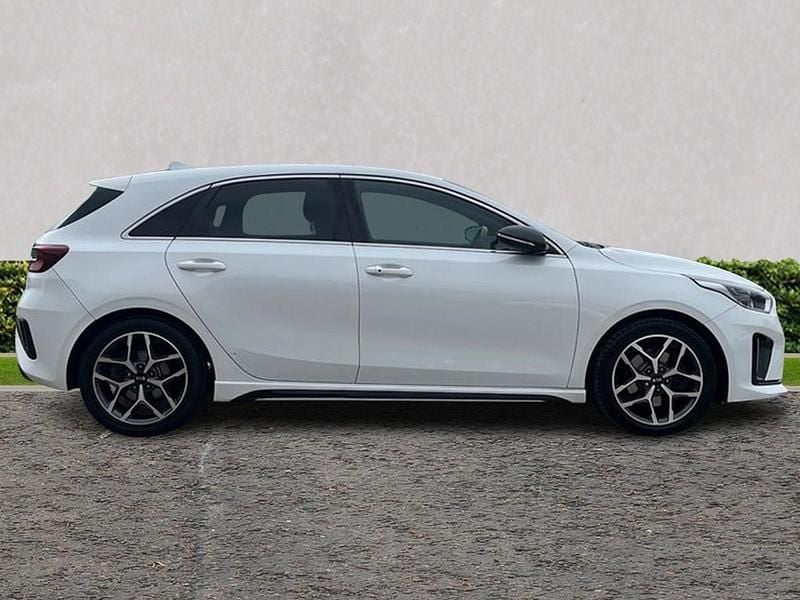 Used Kia Ceed GT-Line 2019 White Hatchback