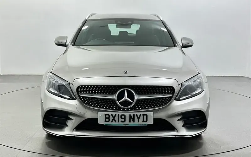 Used Mercedes C200 AMG Line Premium 184 HP (135 kW) 2019 Silver Estate
