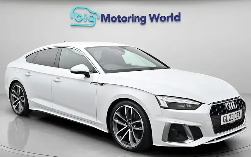 Second-hand Audi A5 Sportback S-Line 150 CP (110 kW) 2024 Hatchback