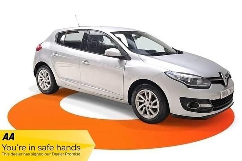 Silver Used 2014 Renault Mégane III Dynamique Hatchback | £2,499 (Good price) - Image 1/1