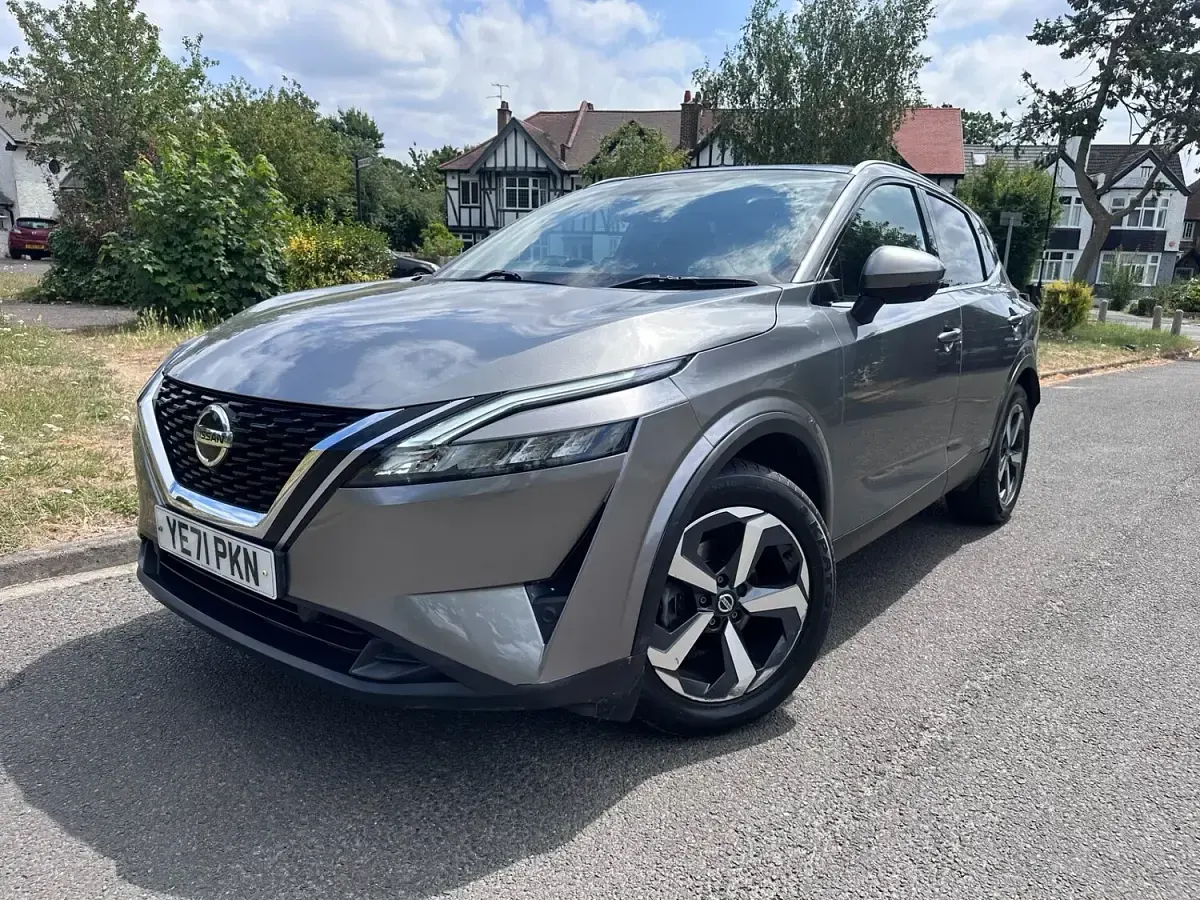 Used Nissan Qashqai N-Connecta 2021 Grey SUV